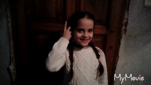 маленькая девочка пошла на свидания в лабутенах