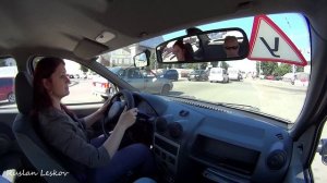 Я даже не подумала. Автоинструктор.