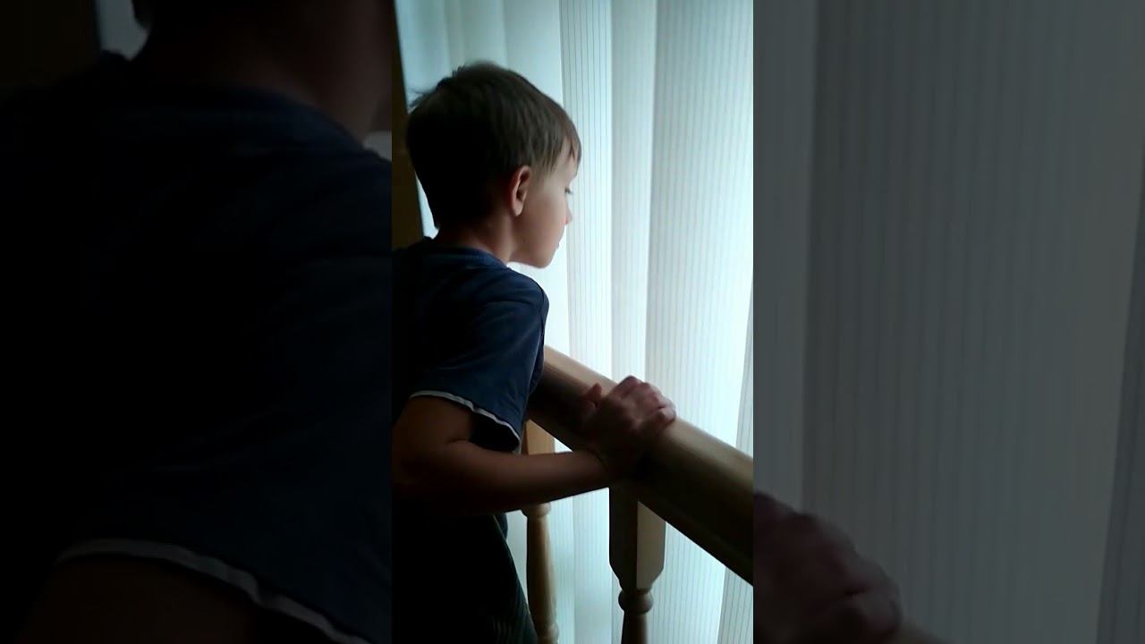 Вор в доме (без звука) смотреть онлайн