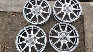 Литые диски r14 4x100 4.5JJ ET45 DIA73.1 Япония
