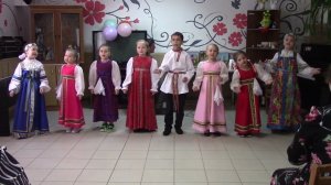 Ансамбль "Чебатуха". Р.н.п. "Ой, ребята та-ра-ра"