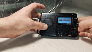 V115 - радио, которое ловит весь гражданский диапазон. Слушаем ДВ AM в 2024 году