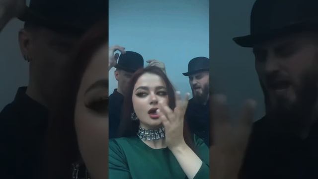 А кто это к нам вернулся?!
