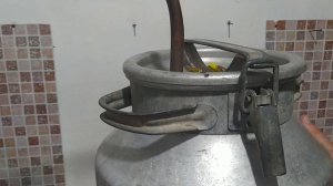 Самогон из медовых сот в домашних условиях