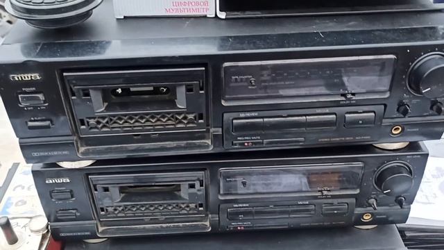 Радиорынок - что было? Куча интересного!  Радиобарахолка - обзор ! Radio flea market Часть 1 смотреть онлайн