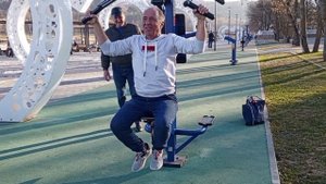 Прогулки по Кисловодску. Зона отдыха в районе "старого озера".