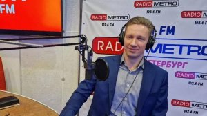 Radio METRO_102.4 [LIVE]-24.11.22-#КУЛЬТУРНЫЙКОД — Олег Фролов