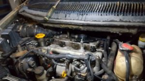 Крайслер\Chrysler Grand Voyager 2.5 CRD\вынимаем форсунки\Я вам мозги не пудрю\ Уже не тот завод!