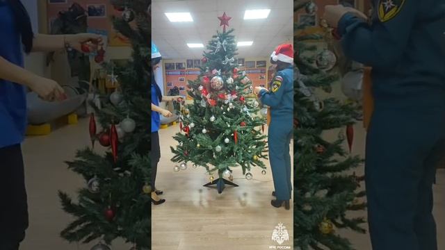 В Смоленском музее пожарных и спасателей уже новогоднее настроение!🎄А у тебя?