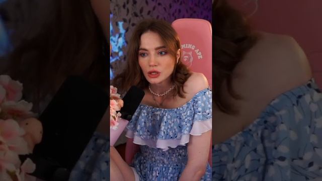 #kiaraoksi на #Twitch | Никакой разницы. Темно.