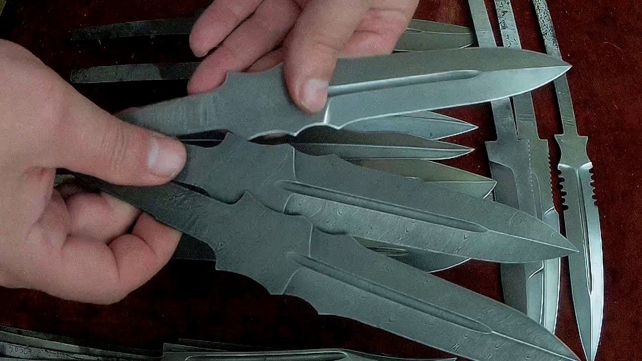 Большие клинки из композита и дамаска https://korenok.ru смотреть онлайн