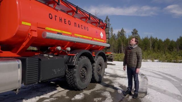 Автотопливозаправщик АТЗ-12 КАМАЗ-43118 обзор новинки от НПО ВЕКТОР