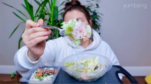 МУКБАНГ меня укусила собака Что делать? Филадельфия и поке с креветками mukbang