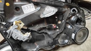 Стеклоподъёмник + Колонка VOLKSWAGEN Passat B6