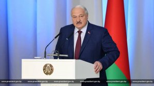 Лукашенко студентам: "Каких хотите вы перемен???"