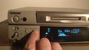 MD Recorder Sony MDS-S38 Japan 2 Optic Inputs