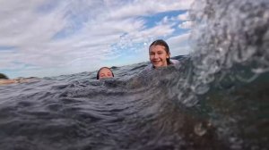 14.07.2024. Симеиз. Маша и Настя. 4К.