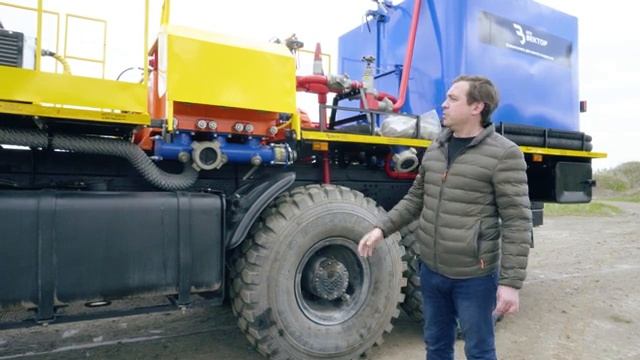 Цементировочный агрегат СИН-35.64 на базе МАЗ-6317