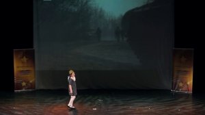 Полина. Песня "Отмените Войну". г Москва.