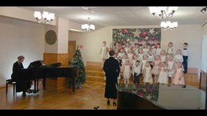 «Новогодняя хороводная»  Песня для детей