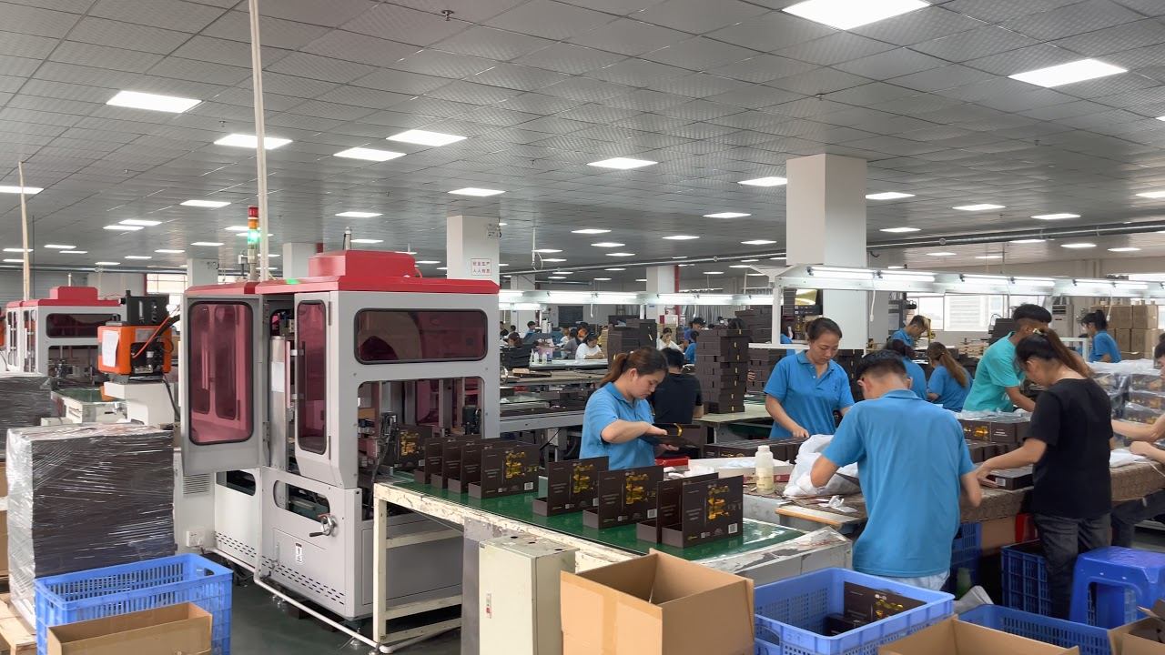 Gift box packaging in the production line