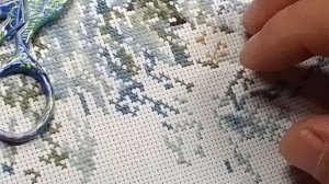 Вышивка крестиком. Ну когда же ещё сесть за хобби? Конечно же ночью!