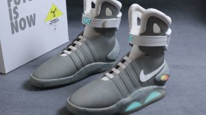 Nike MAG Back to the Future Automatic laces ？ ？