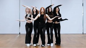 ITZY (있지) - 'Imaginary Friends' dance practice mirrored