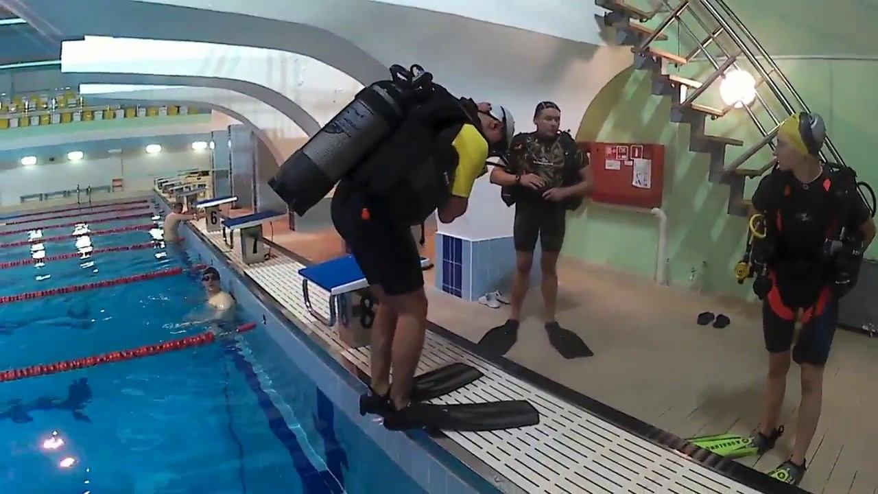 24.04.18.(бассейн)вход спиной смотреть онлайн