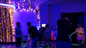 Неоновая дискотека #дискотека #дети #детитанцуют #радость
