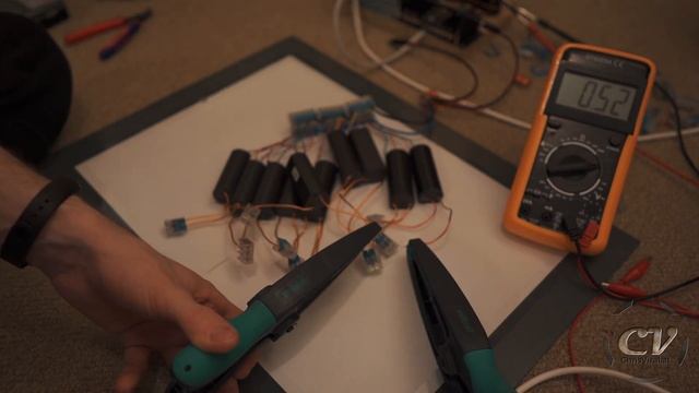 10 x 400kV Modules In Series (Surprising Outcome) смотреть онлайн