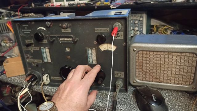 Слушаем Радиоприемник Torn E.b. от Немецкой радиостанции 1943 год (Часть 2) смотреть онлайн