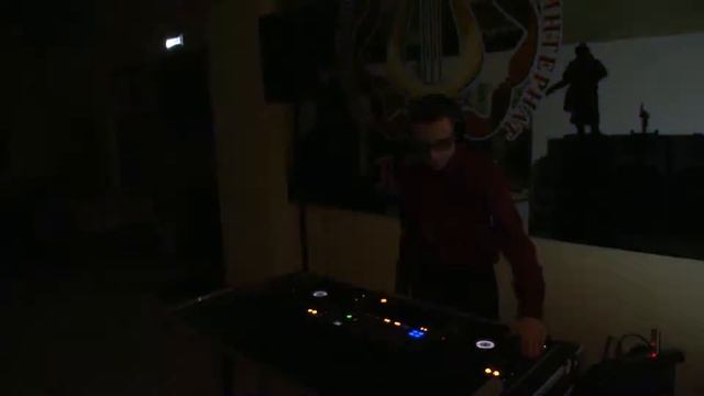 11032017 контрольный урок по диджеингу Dj Stopkrim Electro House Mash up смотреть онлайн