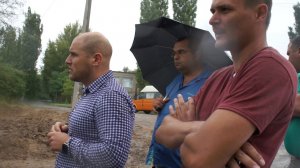 ПН TV: В технадзоре уверяют, что асфальт в Соляных уложили на щебенку, а не на землю