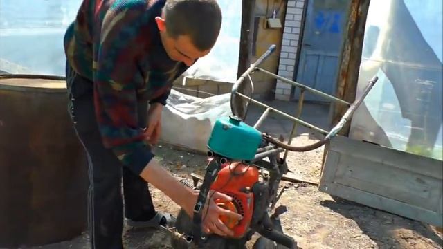 самодельный КУЛЬТИВАТОР-МОТОБЛОК из бензопилы.mp4 смотреть онлайн