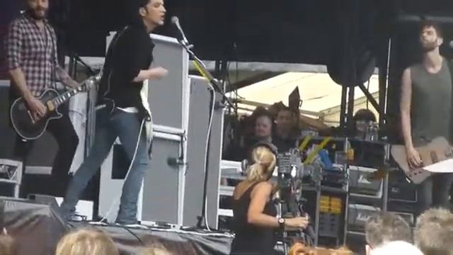 Placebo - live @ Soundwave Sydney, 23 February 2014, 2 of 3 смотреть онлайн