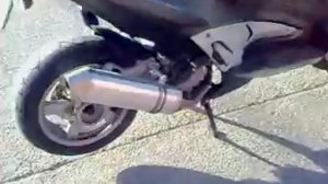 gilera nexus 500 sbk con db killer vs tmax originale