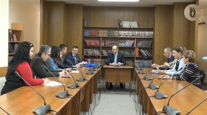 Ректор НГЛУ Никита Авралев посетил РАУ