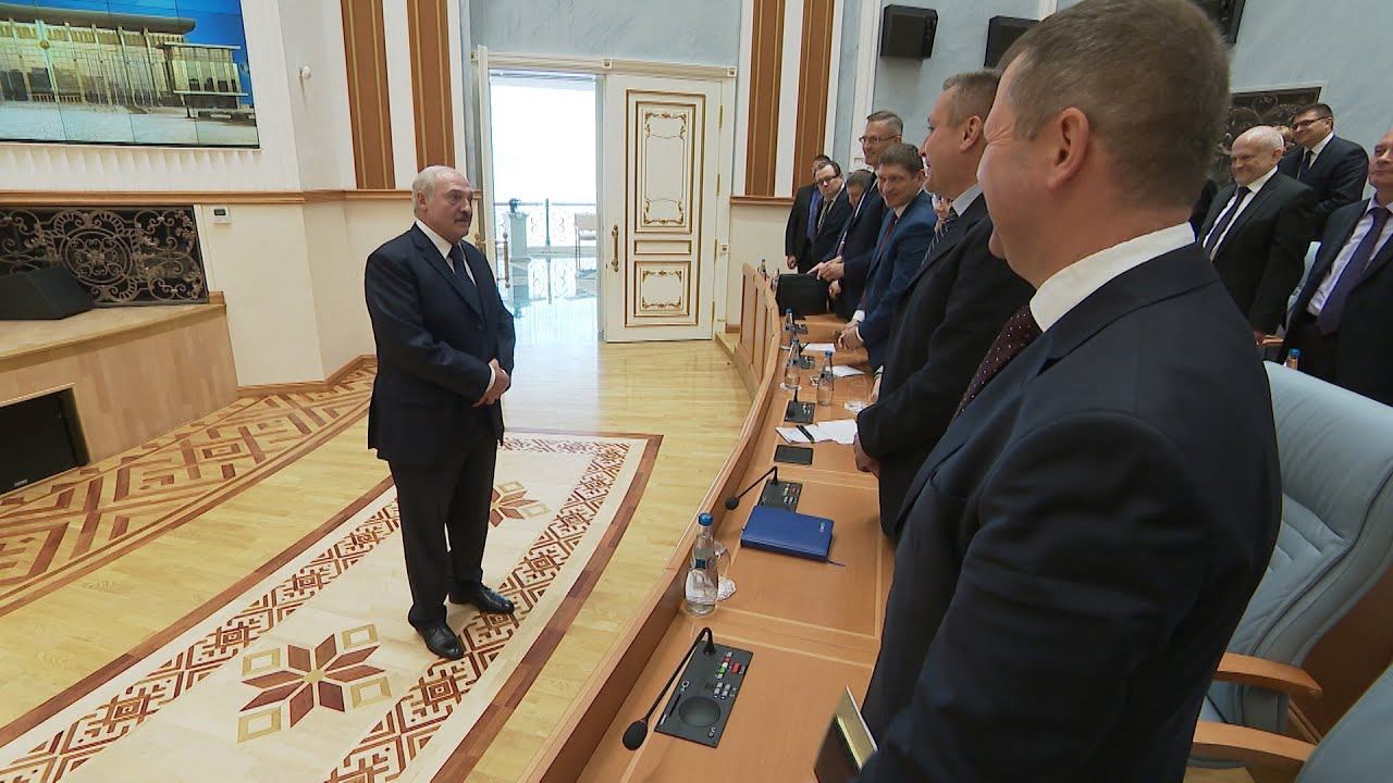 Лукашенко: суверенитет и независимость не продаются смотреть онлайн
