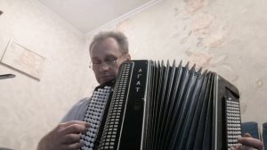 Баян "АГАТ". Пятирядный, Готово-выборный, трёх голосый. Кировская Баянная фабрика