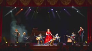 "Песня о Москве"  Ансамбль "Бархатный сезон"