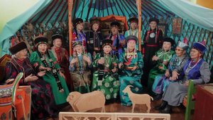 Вокальный_ансамбль_Амар_Мэндэ_Серебряный_возраст_hайханинь_бээ