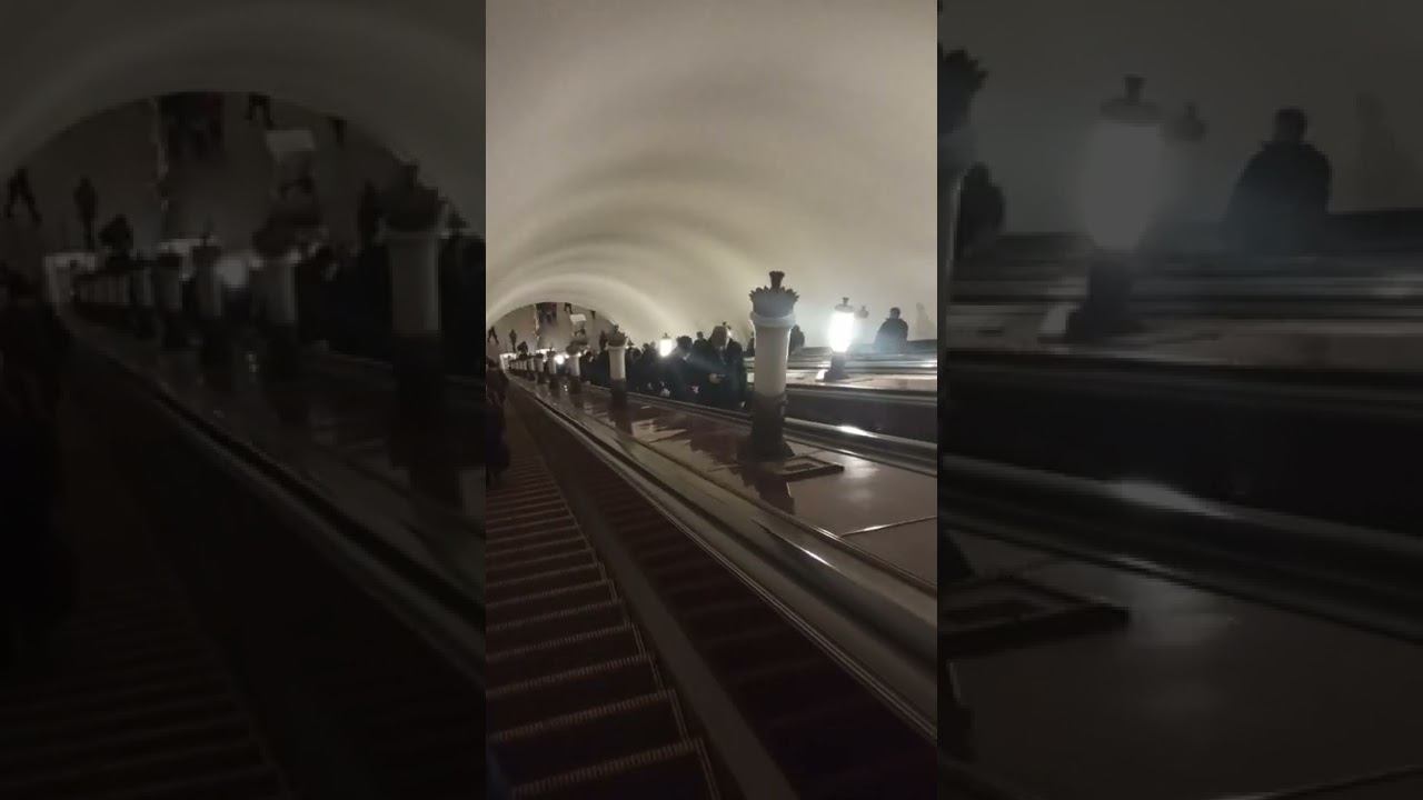 Энергосберегающие лампы в московском метро. смотреть онлайн