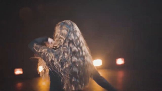 Красочный художественный ролик для балерины смотреть онлайн