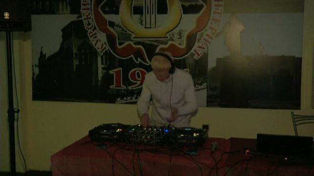 дискотека 1 апреля 04042015 Муслим MASH UP смотреть онлайн