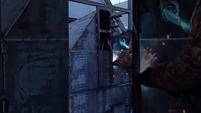 Процесс близок к завершению. Мой телеграмм канал: https://t.me/ArturychGarage смотреть онлайн