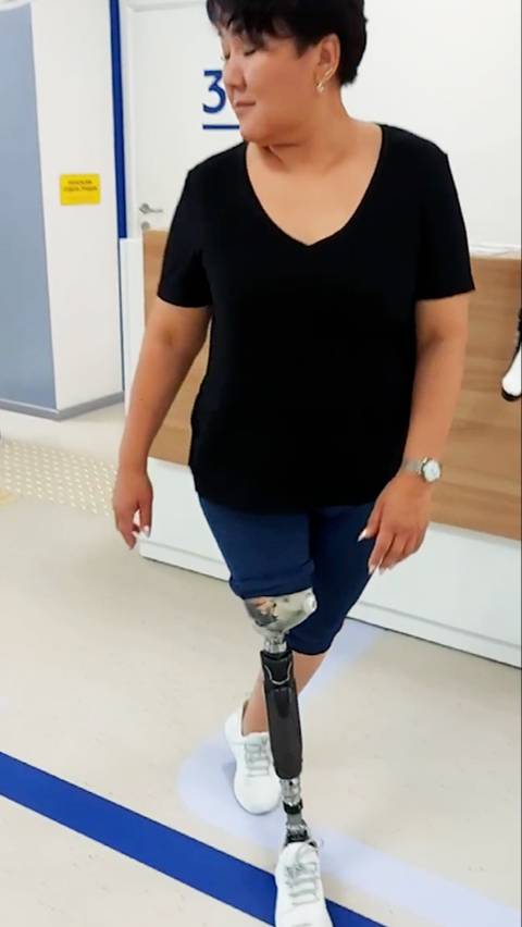 “ALLUX" - микропроцессорный многозвенный коленный модуль смотреть онлайн