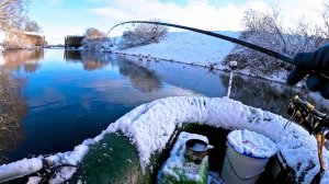 Первый лед!??? В БАНЮ ЭТУ ЩУКУ!!! А ВОТ ОКУНЬ РАДОВАЛ ГЛАЗ!!!