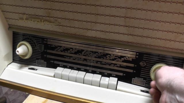 Радиола Латвия М смотреть онлайн