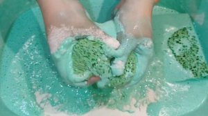 Mint Laundry Paste 💚 Sponges Squeezing 🤍 ASMR